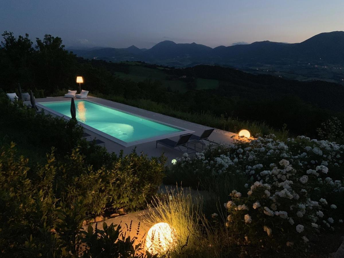 Borgo Crispiero Bed and Breakfast Exteriör bild