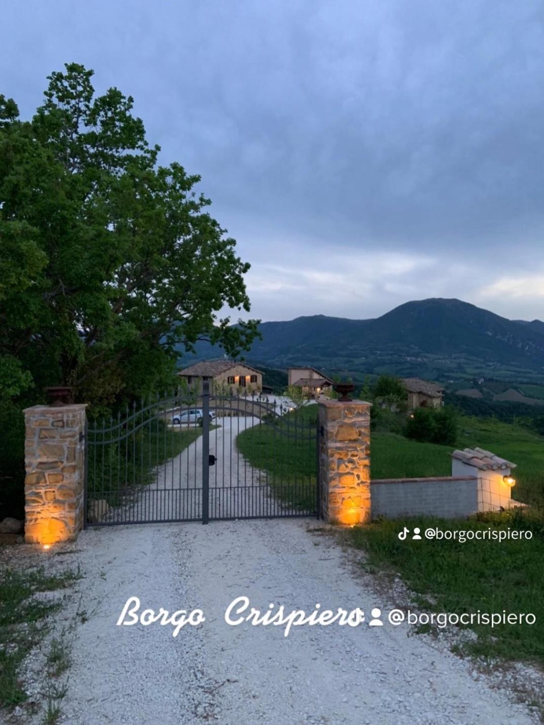 Borgo Crispiero Bed and Breakfast Exteriör bild